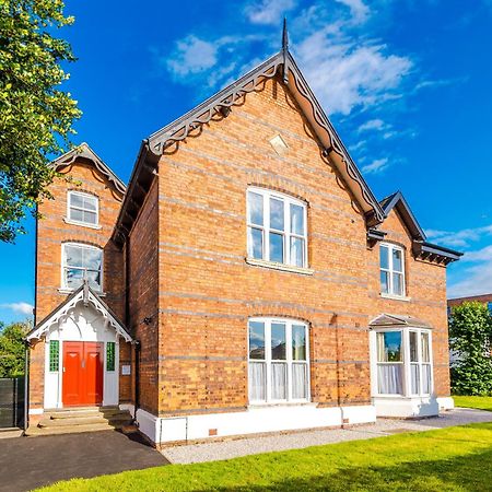Supersized Studio In Chester Esterno foto